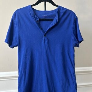 ✨ JCREW Broken-in Henley Tee in Blue || Size small